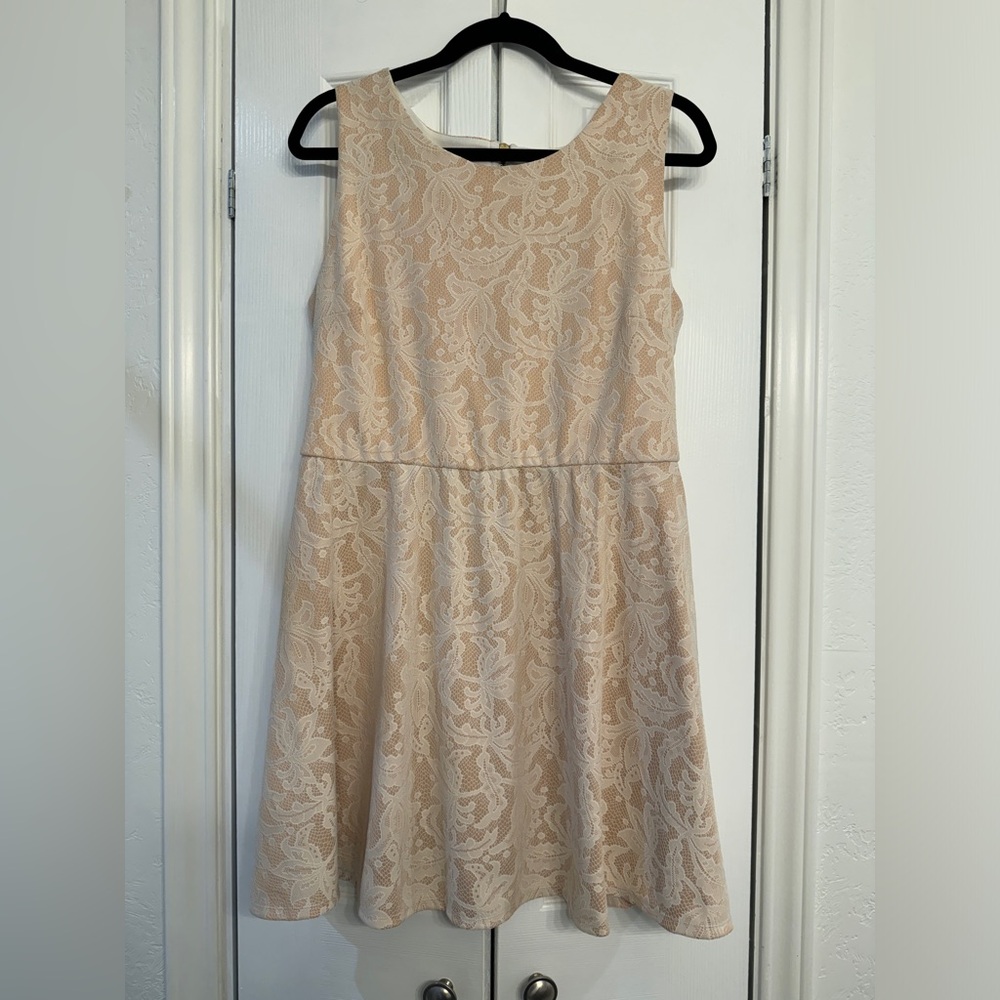 New Lace Dress